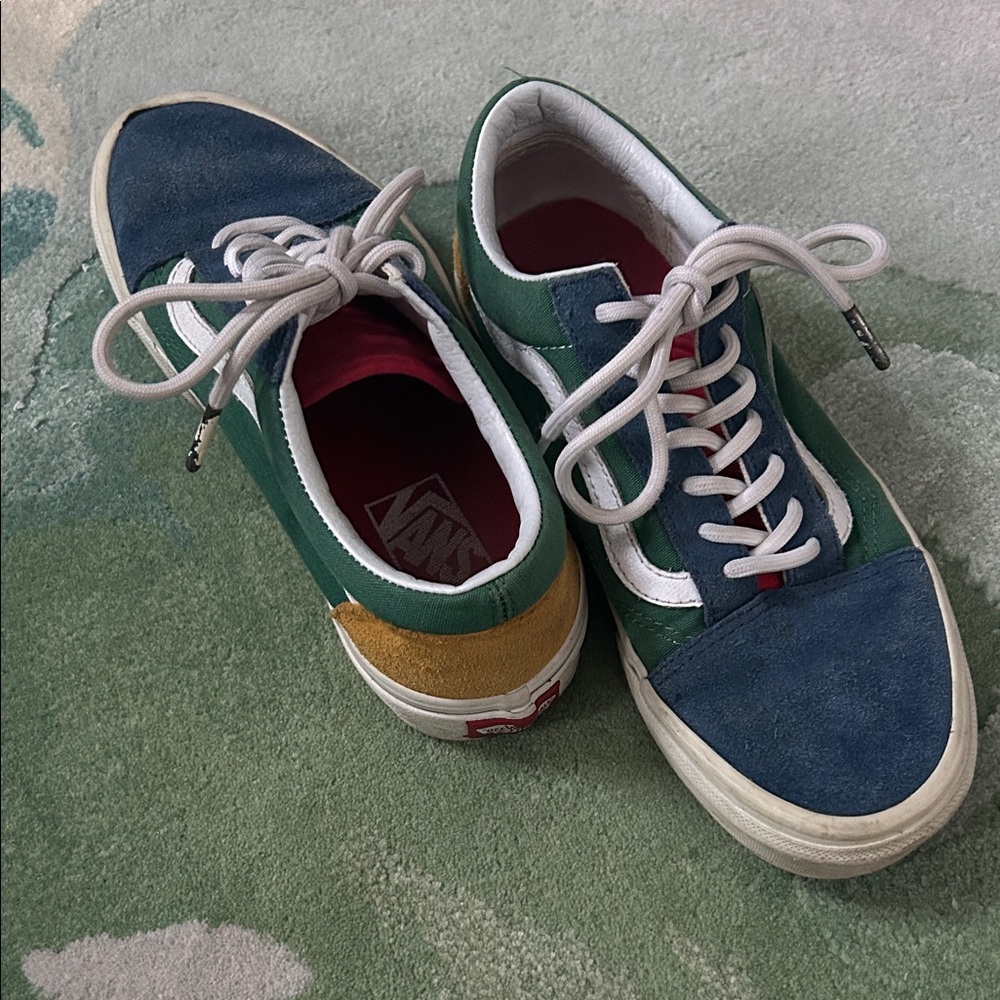 Vans Suede Old Skool Yacht Club Multicolor Low-Top Sneakers Women’s Sz 6.5